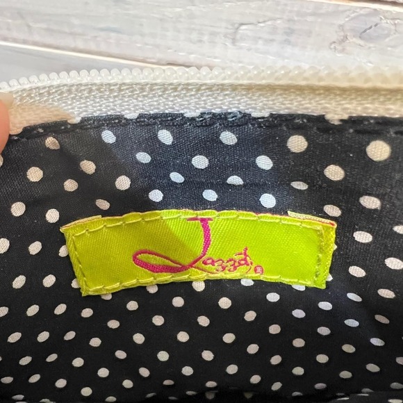 White Ruffle Flower Clutch Wristlet Coquette Cottagecore Girly Purse - Picture 4 of 9